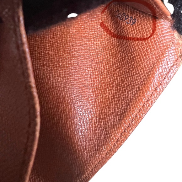 Authentic Louis Vuitton Monogram Compact Zip Wallet. - Picture 11 of 11